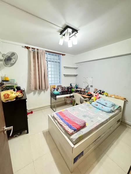 52 Circuit Road, 52 Circuit Road, 2 Bedrooms, 603 sqft, HDB Flat For Sale, by Cindy Fu 付小姐, 500113144 - Bedroom - PropertyGuru.com.sg