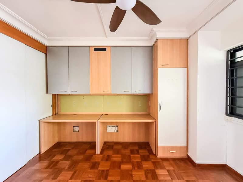 172 Gangsa Road, 172 Gangsa Road, 3 Bedrooms, 1,087 sqft, HDB Flat For Sale, by Sarah Lim, 500113150 - Common Bedroom & Double Study  - PropertyGuru.com.sg