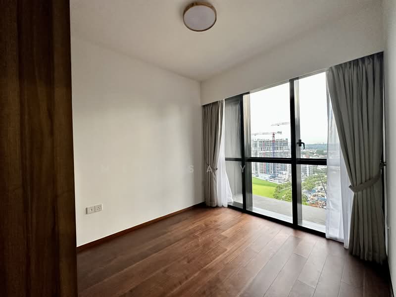 Lentor Modern, Lentor Central, 4 Bedrooms, 980 sqft, Condominium For Rent, by Melissa Yeo, 500113151 - Master Bedroom - PropertyGuru.com.sg