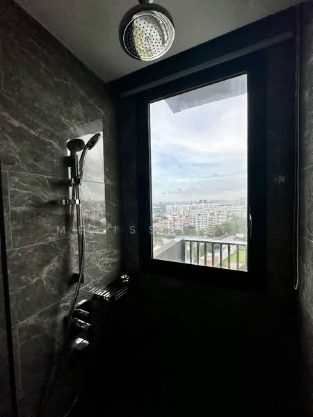 Lentor Modern, Lentor Central, 4 Bedrooms, 980 sqft, Condominium For Rent, by Melissa Yeo, 500113151 - Bathroom - PropertyGuru.com.sg