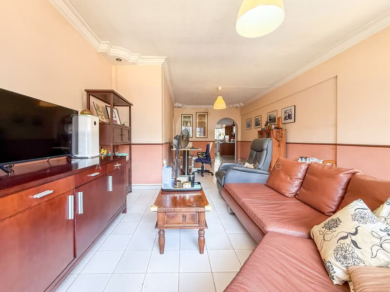 57 Chai Chee Drive, 57 Chai Chee Drive, 3 Bedrooms, 1,130 sqft, HDB Flat For Sale, by Aaron Leong, 500113163 - Living Room - PropertyGuru.com.sg
