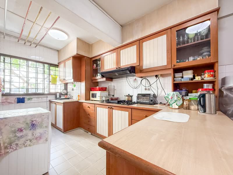 57 Chai Chee Drive, 57 Chai Chee Drive, 3 Bedrooms, 1,130 sqft, HDB Flat For Sale, by Aaron Leong, 500113163 - Kitchen - PropertyGuru.com.sg