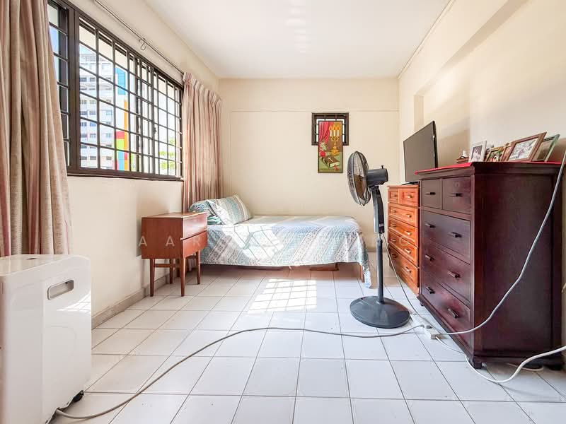 57 Chai Chee Drive, 57 Chai Chee Drive, 3 Bedrooms, 1,130 sqft, HDB Flat For Sale, by Aaron Leong, 500113163 - Bedroom - PropertyGuru.com.sg