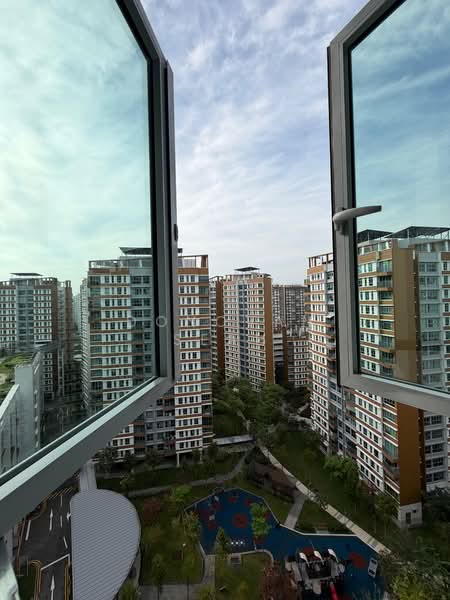 683A Edgedale Plains, 683A Edgedale Plains, 3 Bedrooms, 1,001 sqft, HDB Flat For Sale, by Donovan Seah, 500113165 - Exterior - PropertyGuru.com.sg