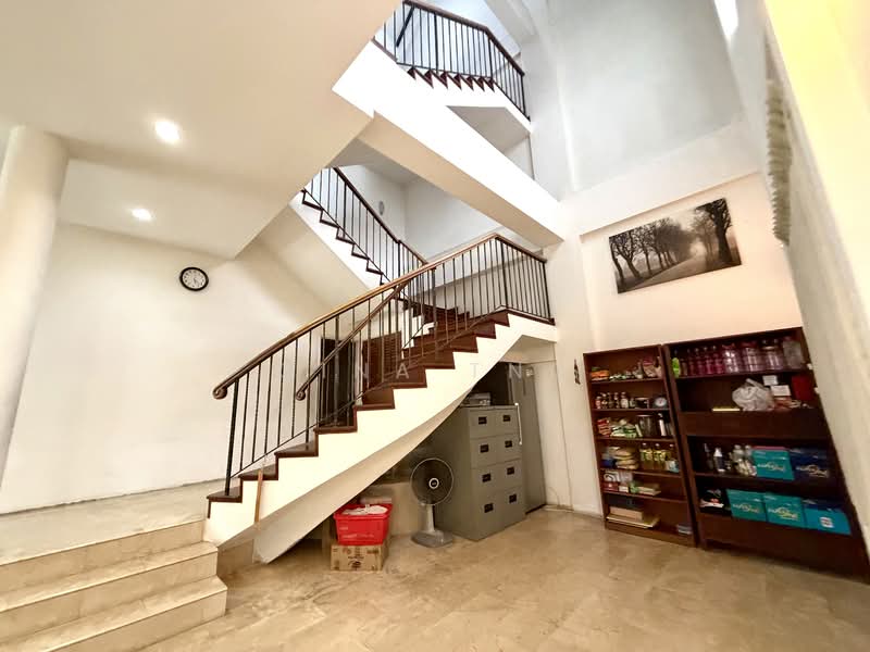 Charming Semi-d @District 10 Bukit Timah, Charming Semi-d near Sixth Avenue, 4 Bedrooms, 3,800 sqft, Semi-Detached House For Sale, by Gina Tng, 500113168 - Interior - PropertyGuru.com.sg