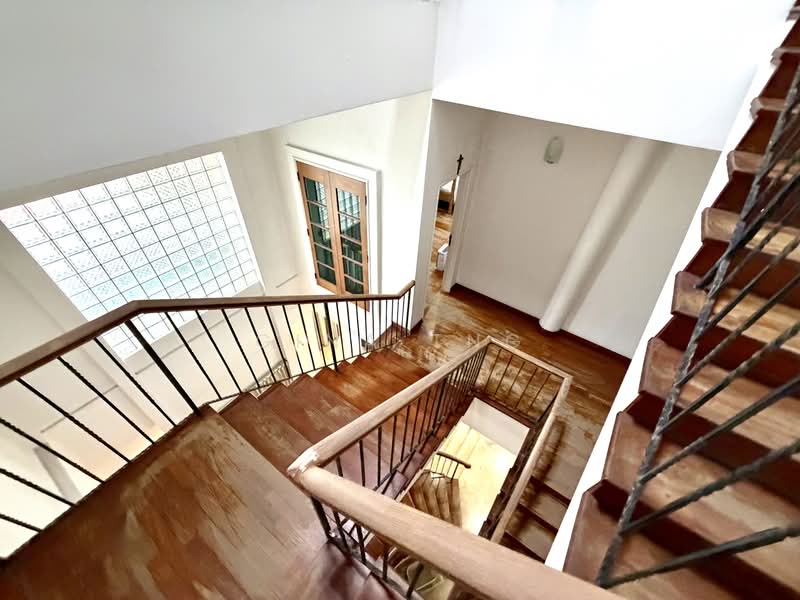 Charming Semi-d @District 10 Bukit Timah, Charming Semi-d near Sixth Avenue, 4 Bedrooms, 3,800 sqft, Semi-Detached House For Sale, by Gina Tng, 500113168 - Interior - PropertyGuru.com.sg