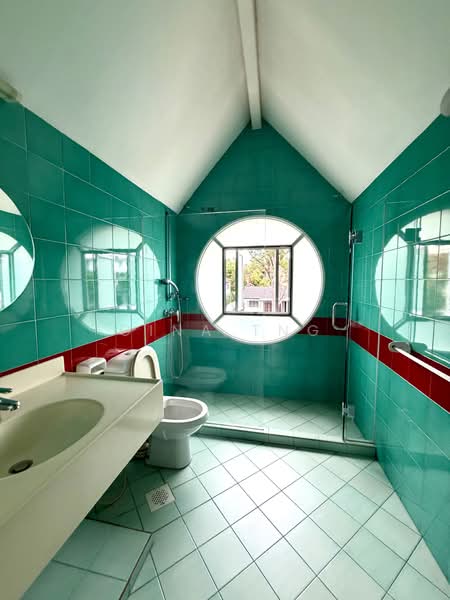 Charming Semi-d @District 10 Bukit Timah, Charming Semi-d near Sixth Avenue, 4 Bedrooms, 3,800 sqft, Semi-Detached House For Sale, by Gina Tng, 500113168 - Bathroom - PropertyGuru.com.sg