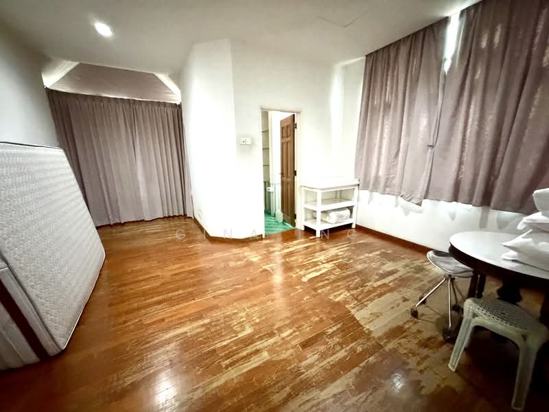 Charming Semi-d @District 10 Bukit Timah, Charming Semi-d near Sixth Avenue, 4 Bedrooms, 3,800 sqft, Semi-Detached House For Sale, by Gina Tng, 500113168 - Interior - PropertyGuru.com.sg