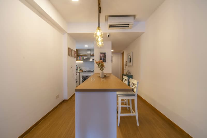 Dakota Residences, 34 Dakota Crescent, 2 Bedrooms, 1,044 sqft, Condominium For Sale, by Noh ., 500113169 - Dining / Dry Kitchen Island - PropertyGuru.com.sg