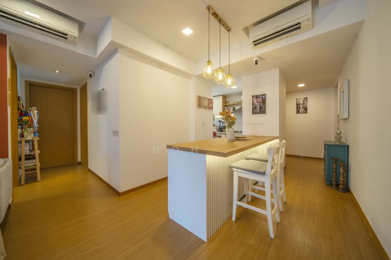 Dakota Residences, 34 Dakota Crescent, 2 Bedrooms, 1,044 sqft, Condominium For Sale, by Noh ., 500113169 - Dining / Dry Kitchen Island - PropertyGuru.com.sg