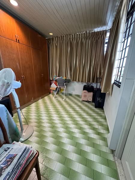 Peakville Park, Peakville Walk, 5 Bedrooms, 2,860 sqft, Terraced House For Sale, by Jason Koh, 500113173 - PropertyGuru.com.sg