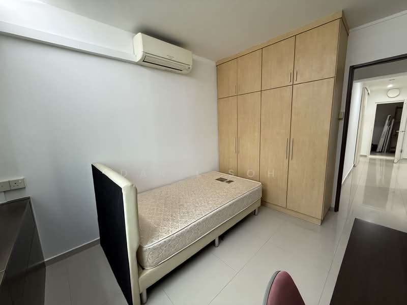 128B Punggol Field Walk, 128B Punggol Field Walk, 3 Bedrooms, 1,184 sqft, HDB Flat For Rent, by Daryl Soh, 500113175 - Common Bedroom - PropertyGuru.com.sg