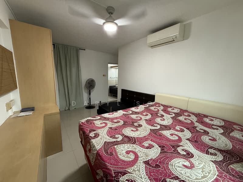 128B Punggol Field Walk, 128B Punggol Field Walk, 3 Bedrooms, 1,184 sqft, HDB Flat For Rent, by Daryl Soh, 500113175 - Master Bedroom - PropertyGuru.com.sg