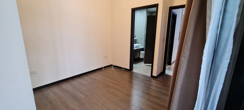 Three 11, 311 Upper Thomson Road, 2 Bedrooms, 678 sqft, Apartment For Rent, by Daniel Gay, 500113176 - Master Bedroom - PropertyGuru.com.sg