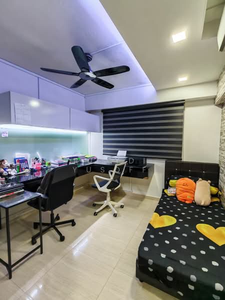 435 Yishun Avenue 6, 435 Yishun Avenue 6, 3 Bedrooms, 904 sqft, HDB Flat For Sale, by Rusydi Yusoff, 500113180 - Bedroom - PropertyGuru.com.sg