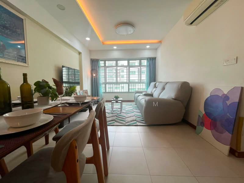 301C Punggol Central, 301C Punggol Central, 3 Bedrooms, 1,001 sqft, HDB Flat For Sale, by Yuna Lim, 500113201 - Living Room - PropertyGuru.com.sg