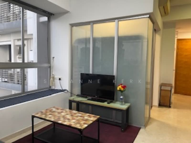 The Parc Condominium, 3 West Coast Walk, 1 Bedroom, 667 sqft, Condominium For Sale, by Suzanne Kerk, 500113213 - Living Room - PropertyGuru.com.sg