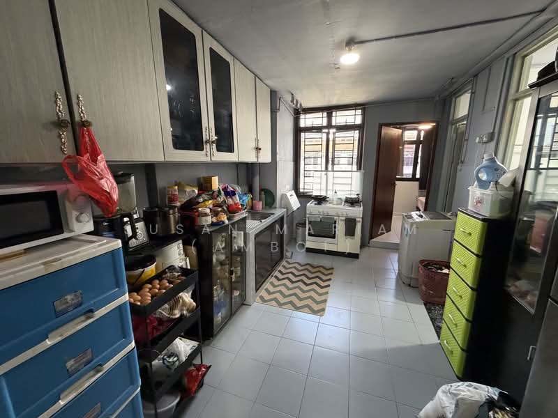 10 Haig Road, 10 Haig Road, 3 Bedrooms, 700 sqft, HDB Flat For Sale, by Susan Mariam (Amboi), 500113237 - Kitchen - PropertyGuru.com.sg