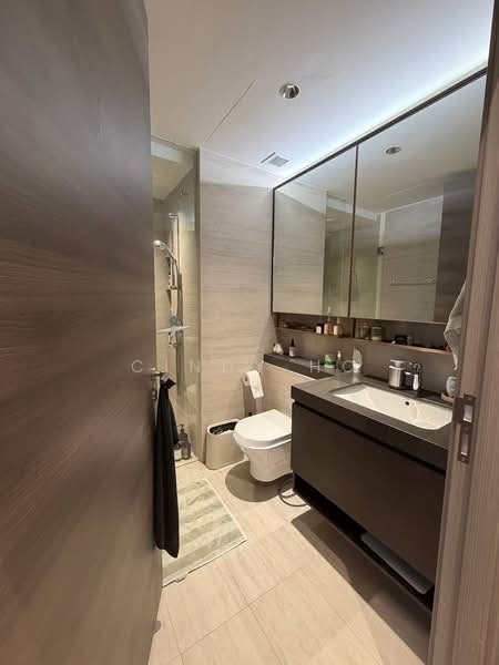 The Florence Residences, 99 Hougang Avenue 2, 1 Bedroom, 484 sqft, Condominium For Sale, by Cindy Ho, 500113241 - Bathroom - PropertyGuru.com.sg