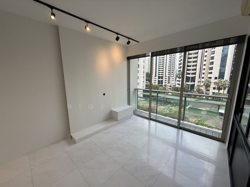 RV Residences, 469 River Valley Road, 3 Bedrooms, 861 sqft, Condominium For Rent, by Nigel Chow, 500113244 - Balcony - PropertyGuru.com.sg