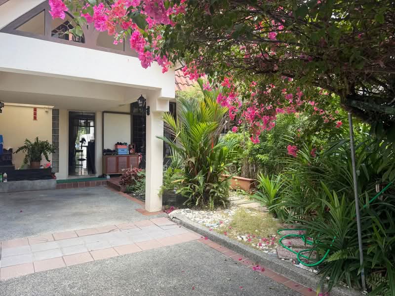 Chelsea Village, Jambol Place, 3 Bedrooms, 2,598 sqft, Terraced House For Sale, by Jess Loh, 500113268 - Exterior - PropertyGuru.com.sg