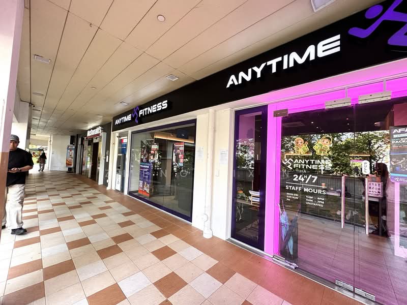 462D Blossom Spring @ Yishun, 462D Yishun Avenue 6, 3 Bedrooms, 1,001 sqft, HDB Flat For Sale, by Zheng Jixin, 500113274 - Exterior - PropertyGuru.com.sg