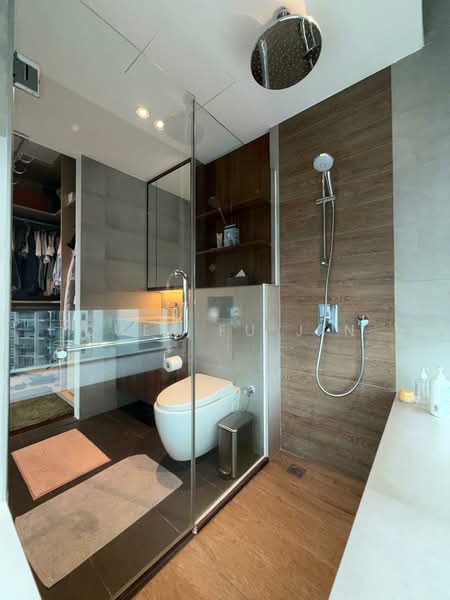 One Amber, 9 Amber Gardens, 2 Bedrooms, 958 sqft, Condominium For Sale, by Quek Fu Jin, 500113280 - Bathroom - PropertyGuru.com.sg