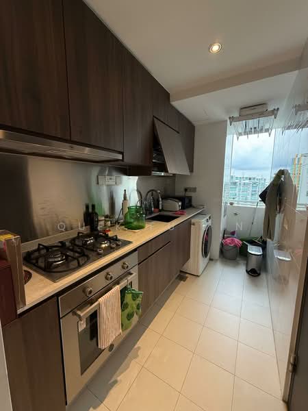 One Amber, 9 Amber Gardens, 2 Bedrooms, 958 sqft, Condominium For Sale, by Quek Fu Jin, 500113280 - Kitchen - PropertyGuru.com.sg