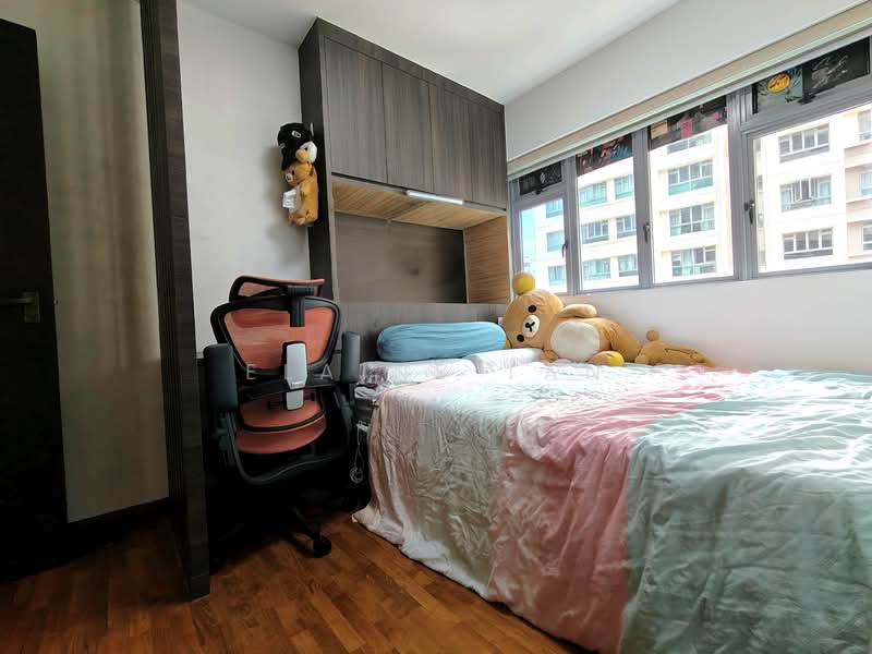 272A Punggol Walk, 272A Punggol Walk, 3 Bedrooms, 1,001 sqft, HDB Flat For Sale, by Elaine Tan, 500113288 - Common Bedroom - PropertyGuru.com.sg