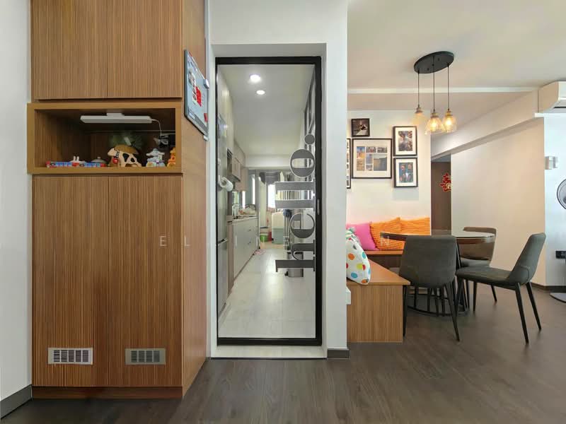 272A Punggol Walk, 272A Punggol Walk, 3 Bedrooms, 1,001 sqft, HDB Flat For Sale, by Elaine Tan, 500113288 - Foyer - PropertyGuru.com.sg