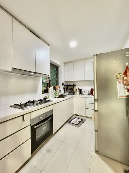 The Topiary, 21 Fernvale Lane, 3 Bedrooms, 904 sqft, Executive Condominium For Sale, by Elroy Lin, 500113295 - Kitchen - PropertyGuru.com.sg
