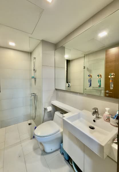 The Topiary, 21 Fernvale Lane, 3 Bedrooms, 904 sqft, Executive Condominium For Sale, by Elroy Lin, 500113295 - Bathroom - PropertyGuru.com.sg
