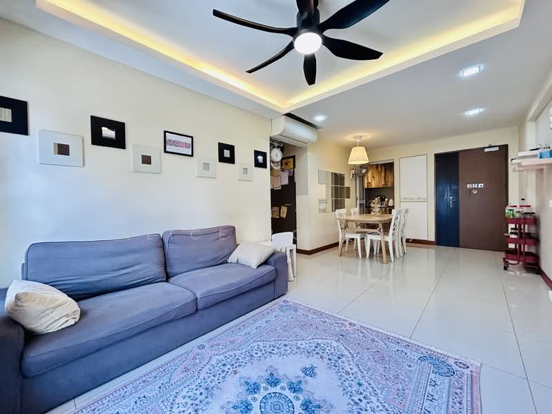 335A Anchorvale Crescent, 335A Anchorvale Crescent, 3 Bedrooms, 990 sqft, HDB Flat For Sale, by Alice Ng 黄素芳, 500113309 - Living Room - PropertyGuru.com.sg