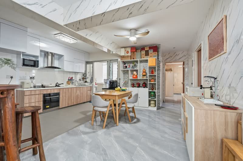 232B Sumang Lane, 232B Sumang Lane, 3 Bedrooms, 1,216 sqft, HDB Flat For Sale, by Andy Ong, 500113318 - Dining Room - PropertyGuru.com.sg