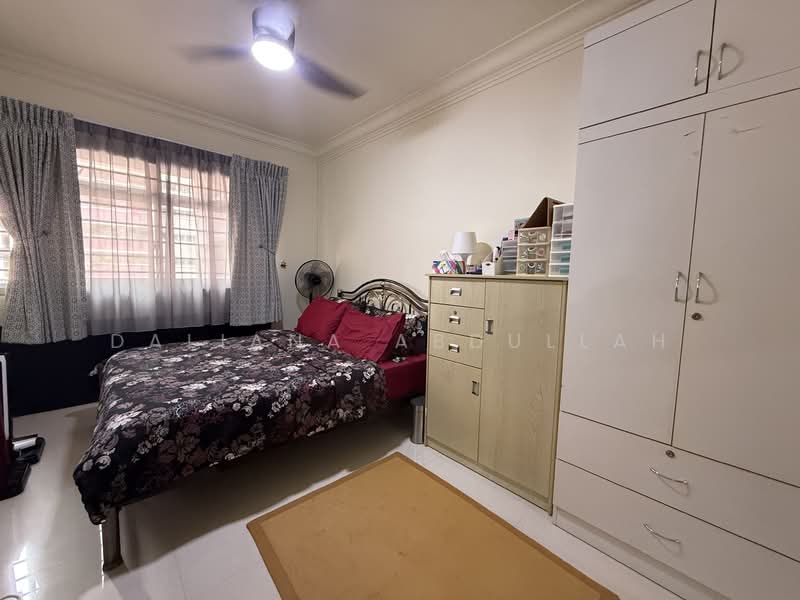 755 Pasir Ris Street 71, 755 Pasir Ris Street 71, 3 Bedrooms, 1,119 sqft, HDB Flat For Sale, by Daliana Abdullah, 500113331 - Bedroom - PropertyGuru.com.sg