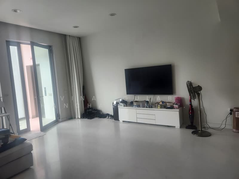 The Residences at W Sentosa Cove, 1 Ocean Way, 2 Bedrooms, 1,259 sqft, Condominium For Sale, by Vinay Gulab Khanchandani ( Vincent ), 500113332 - Living Room - PropertyGuru.com.sg