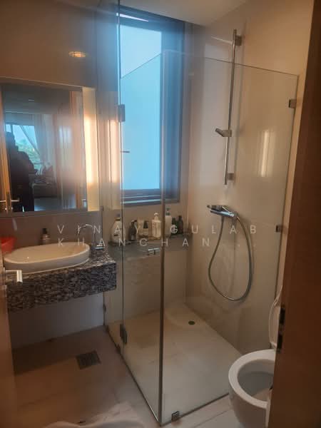 The Residences at W Sentosa Cove, 1 Ocean Way, 2 Bedrooms, 1,259 sqft, Condominium For Sale, by Vinay Gulab Khanchandani ( Vincent ), 500113332 - Bathroom - PropertyGuru.com.sg