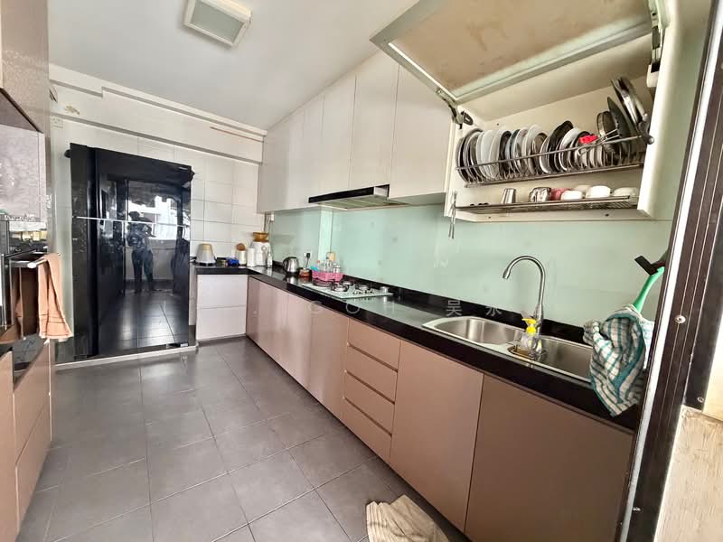 261B Punggol Way, 261B Punggol Way, 3 Bedrooms, 1,216 sqft, HDB Flat For Sale, by J.A. Goh 吴永益, 500113343 - Kitchen - PropertyGuru.com.sg