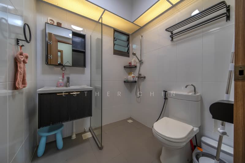 111B Alkaff Crescent, 111B Alkaff Crescent, 3 Bedrooms, 1,001 sqft, HDB Flat For Sale, by Esther Chin, 500113357 - Bathroom - PropertyGuru.com.sg