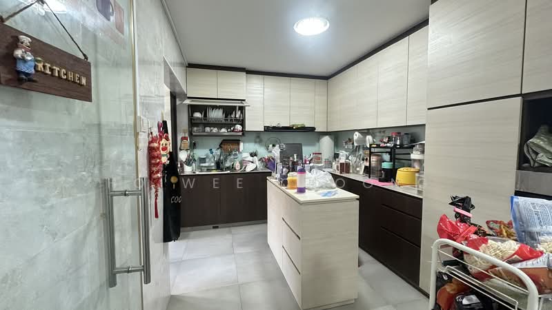 741 Tampines Street 72, 741 Tampines Street 72, 4 Bedrooms, 1,313 sqft, HDB Flat For Sale, by Ho Wee Choong, 500113360 - Kitchen - PropertyGuru.com.sg