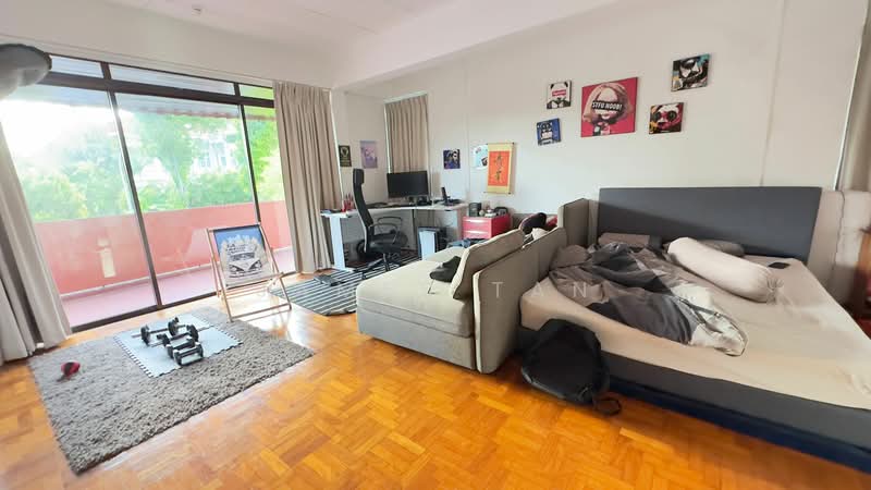 Holland Grove, 3 Holland Grove View, 5 Bedrooms, 5,000 sqft, Bungalow House For Rent, by James Tan, 500113378 - Bedroom - PropertyGuru.com.sg