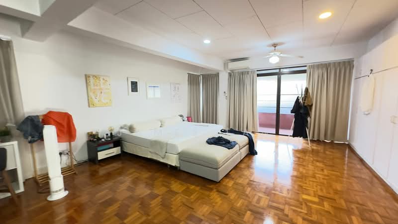 Holland Grove, 3 Holland Grove View, 5 Bedrooms, 5,000 sqft, Bungalow House For Rent, by James Tan, 500113378 - Bedroom - PropertyGuru.com.sg