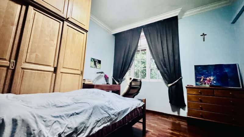 Seletar Hills Estate, Jalan Kelulut, yio chu Kang road , selatar hill drive, 8 Bedrooms, 4,112 sqft, Semi-Detached House For Sale, by Henry Lim, 500113386 - Bedroom - PropertyGuru.com.sg