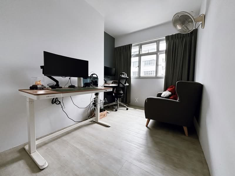 673A Edgefield Plains, 673A Edgefield Plains, 3 Bedrooms, 969 sqft, HDB Flat For Sale, by Chan Xi, 500113394 - Study - PropertyGuru.com.sg