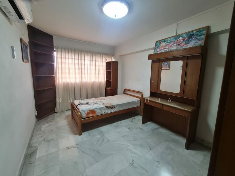 340 Clementi Avenue 5, 340 Clementi Avenue 5, 3 Bedrooms, 1,324 sqft, HDB Flat For Rent, by Marcus Chua, 500113397 - Bedroom - PropertyGuru.com.sg