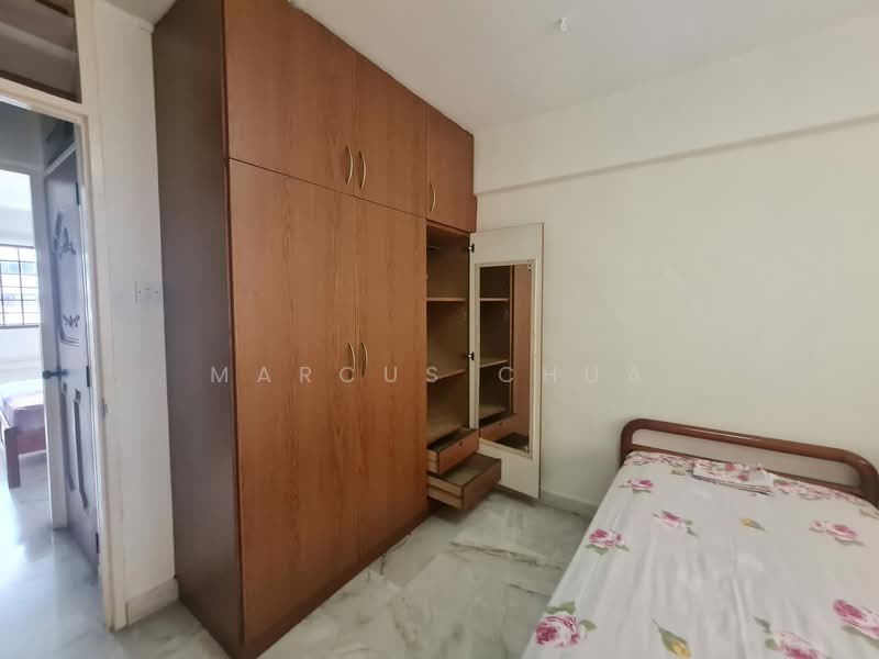 340 Clementi Avenue 5, 340 Clementi Avenue 5, 3 Bedrooms, 1,324 sqft, HDB Flat For Rent, by Marcus Chua, 500113397 - Bedroom - PropertyGuru.com.sg