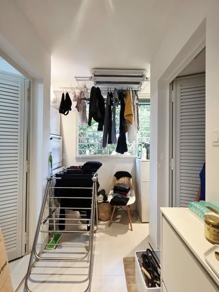 Gilstead 38, 38 Gilstead Road, 3 Bedrooms, 1,302 sqft, Condominium For Rent, by Law Chwee Hin Harry, 500113402 - Yard - PropertyGuru.com.sg