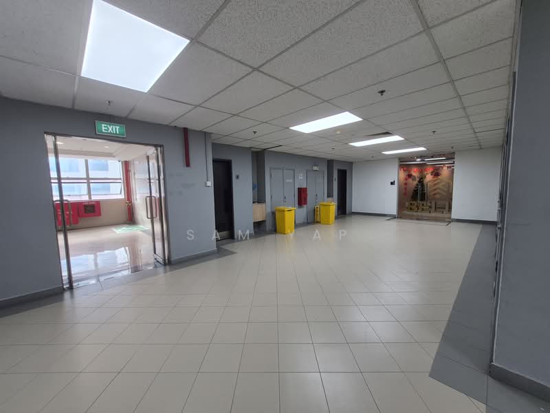 Thye Hong Centre, 2 Leng Kee Rd, 1,284 sqft, Light Industrial (B1) For Rent, by Sam Yap, 500113410 - Corridor - CommercialGuru.com.sg