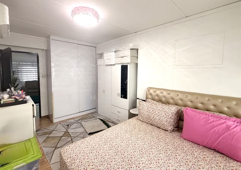 607 Woodlands Ring Road, 607 Woodlands Ring Road, 3 Bedrooms, 1,068 sqft, HDB Flat For Sale, by Azmi Talib, 500113416 - Bedroom - PropertyGuru.com.sg