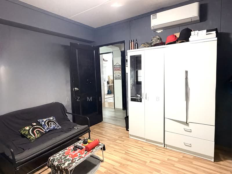 607 Woodlands Ring Road, 607 Woodlands Ring Road, 3 Bedrooms, 1,068 sqft, HDB Flat For Sale, by Azmi Talib, 500113416 - Living Room - PropertyGuru.com.sg